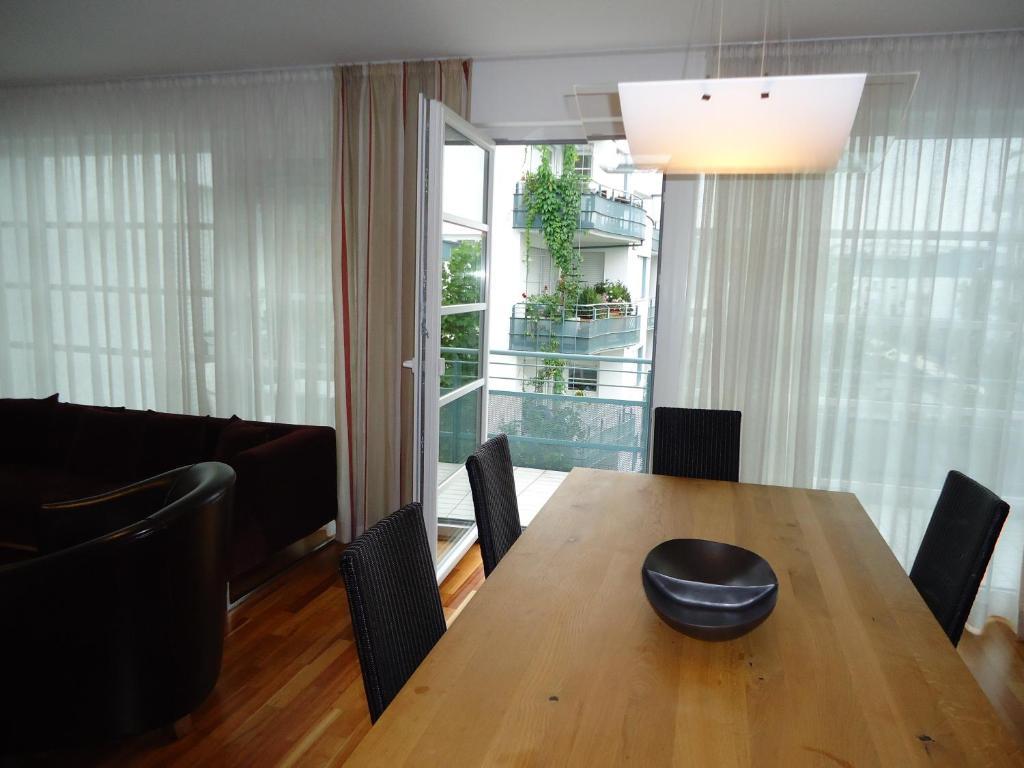 Btt Serviced Apartments Regensburg Rum bild